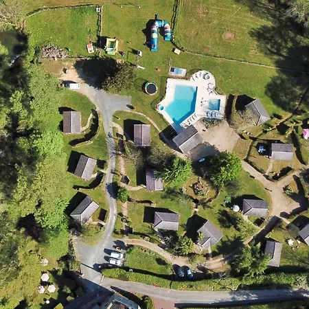 Campsite Le Clos Du Moulin 3*