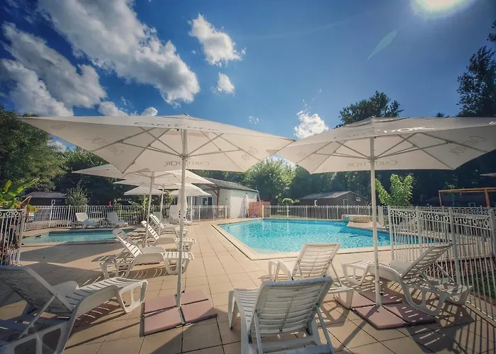 Le Clos Du Moulin 3* Terrasson