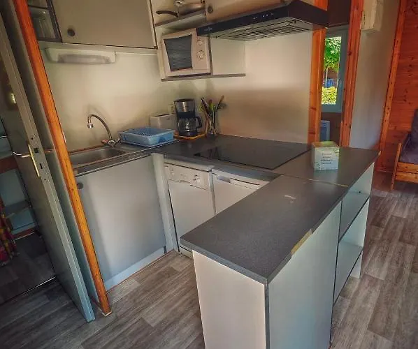 Camping Le Clos Du Moulin Terrasson